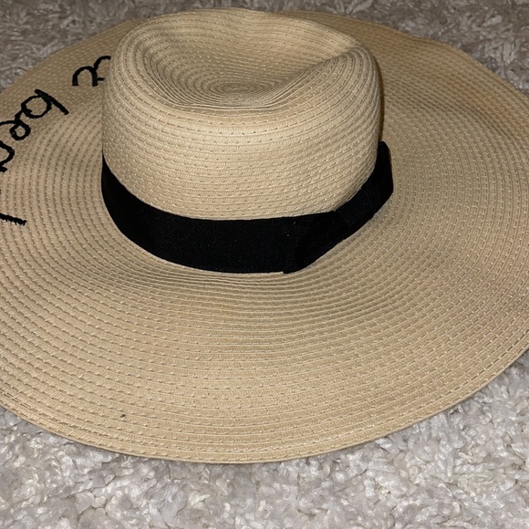 Women’s “Life’s a Beach” straw beach hat (size:O/S) - Picture 4 of 4